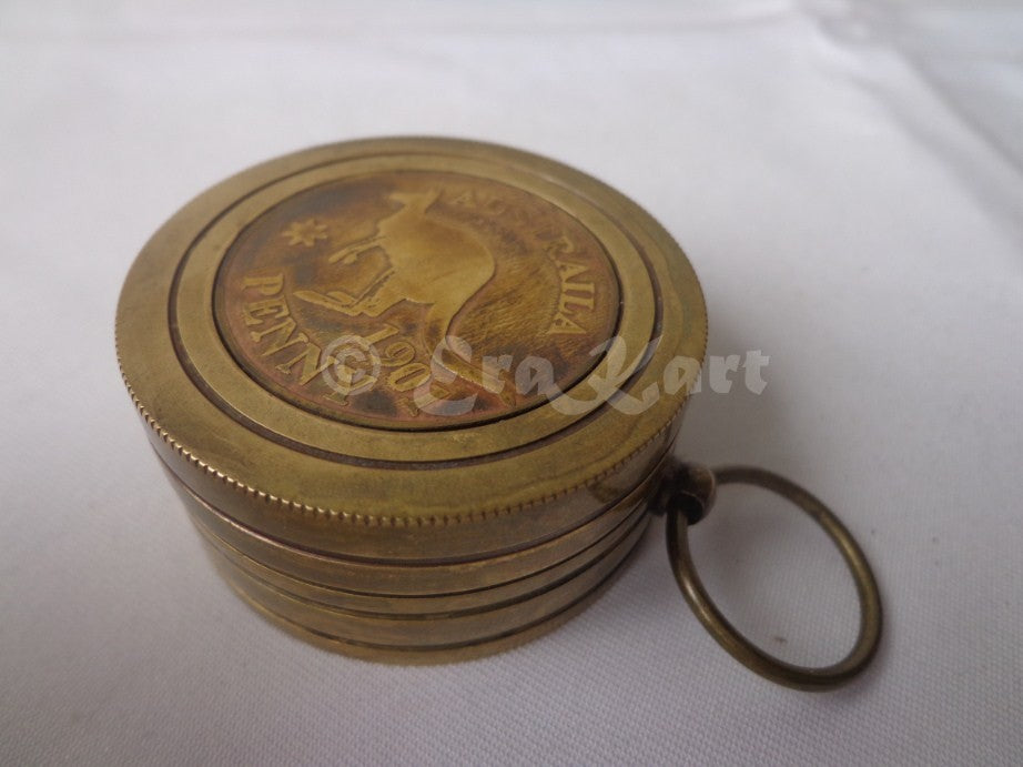 Brass Australia Penny Sundial Compass - view 2
