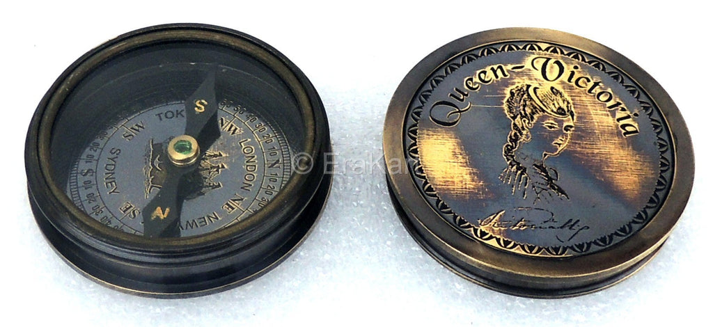 Brass Queen Victoria Compass - view 4