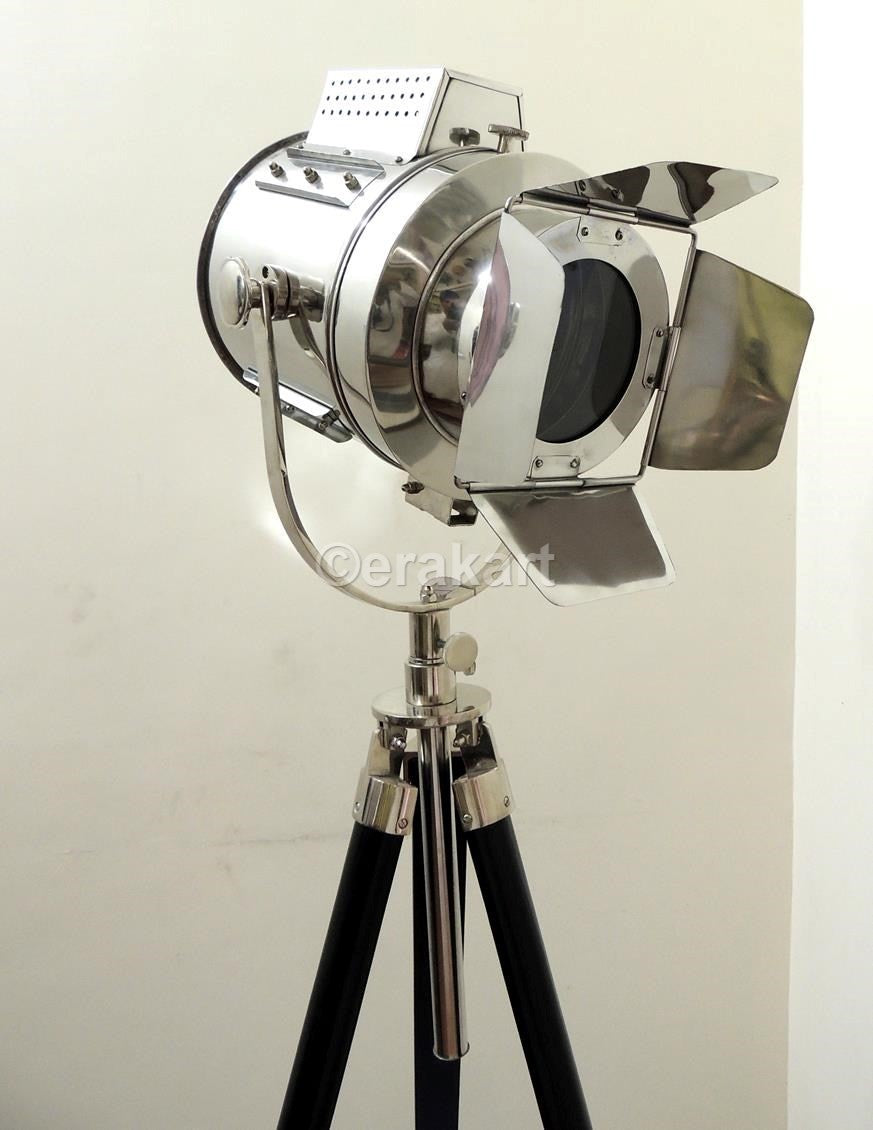 Floor Lamp Wood Tripod Spot - view 2