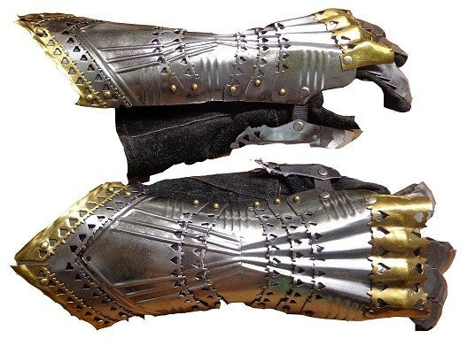 Medieval German Gothic Armour Costume Suit - view 4