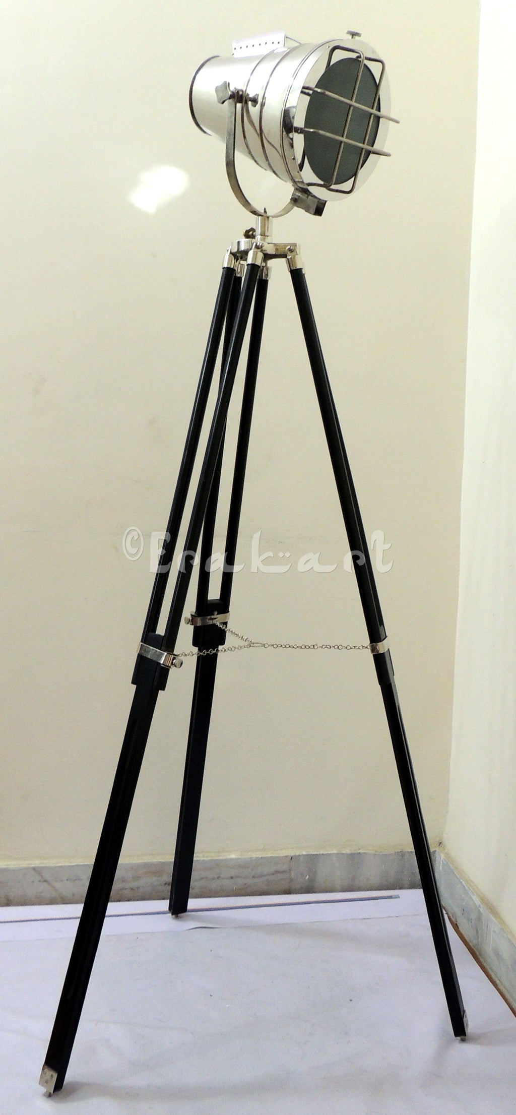 Grill Look Classy Decor Telescopic Tripod Floor Spot Lamp - view 7