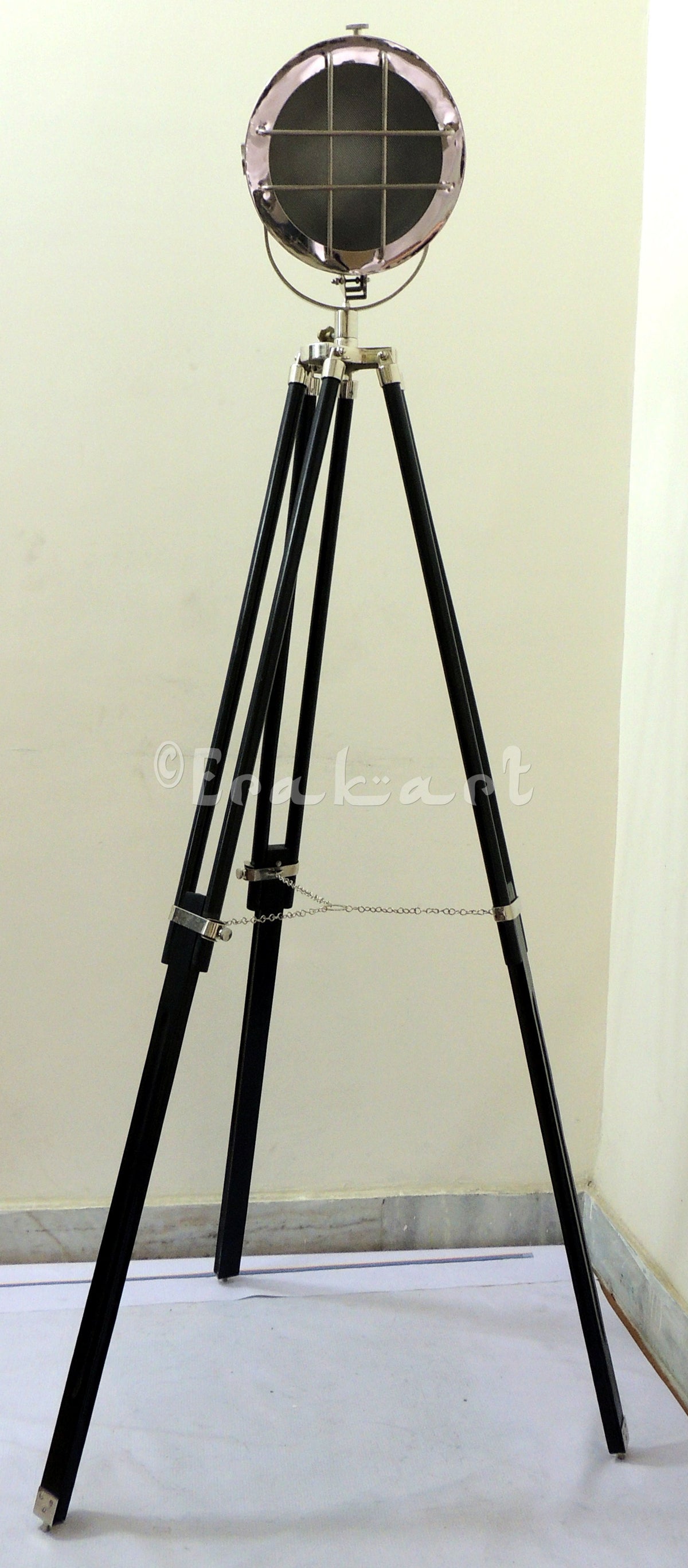 Grill Look Classy Decor Telescopic Tripod Floor Spot Lamp - view 6