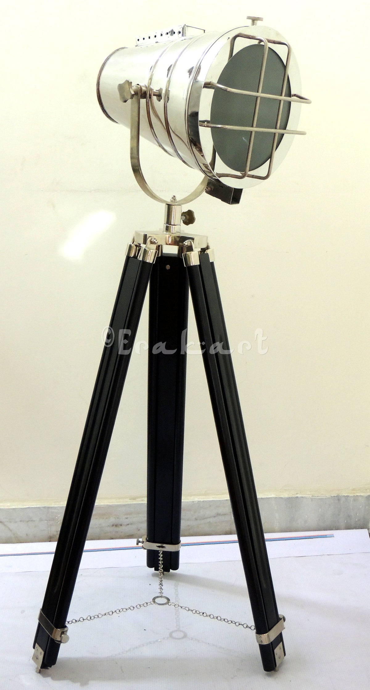 Grill Look Classy Decor Telescopic Tripod Floor Spot Lamp