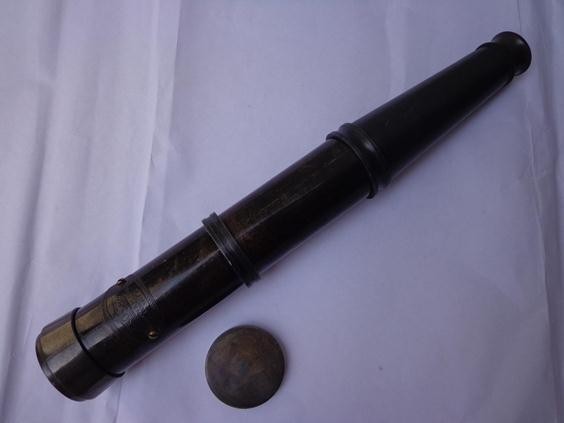 Vintage Barrel Telescope - view 2